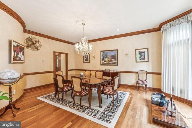Foto del edificio - 1226 Ranleigh Rd