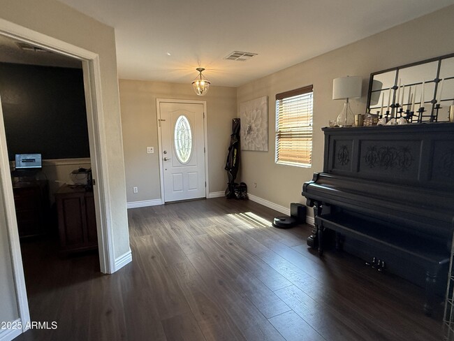 Foto del edificio - 21550 N 120th Ln