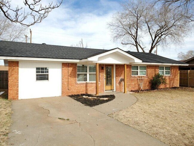 Building Photo - 4912 7th St