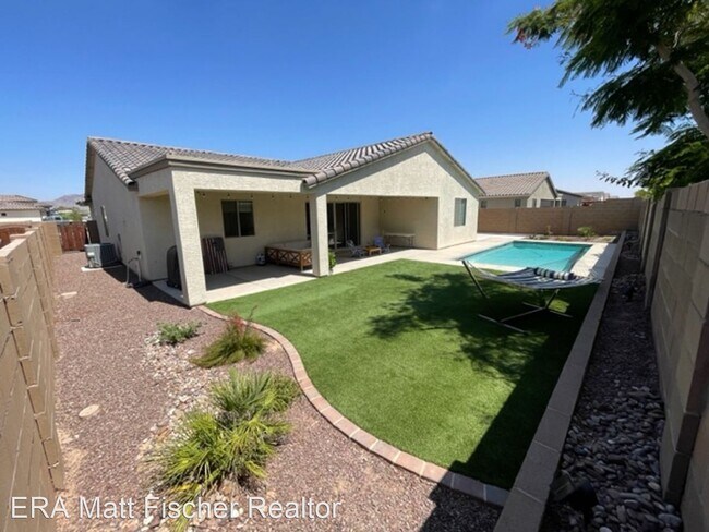 Building Photo - 3 br, 2.5 bath House - 10170 S Solar Ave