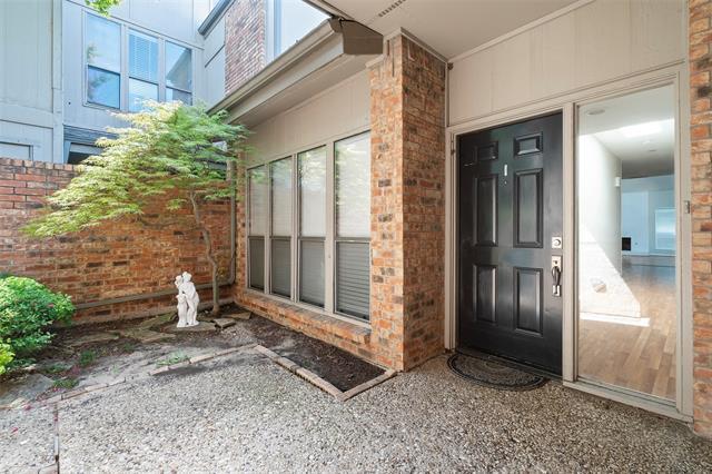 Foto del edificio - 12465 Montego Plaza