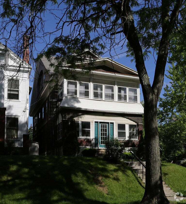 Building Photo - 41 S Main Ave