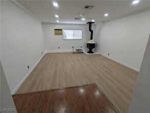 Building Photo - 7301 Pleasant View Ave
