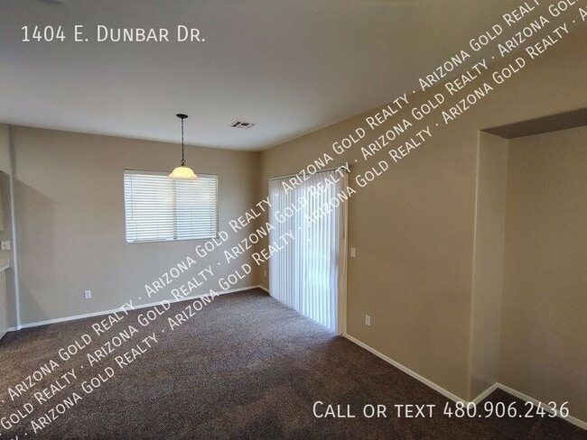 Foto del edificio - 1404 E Dunbar Dr