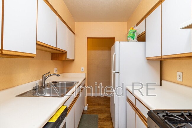 Foto del edificio - 6315 St Nicholas Cir