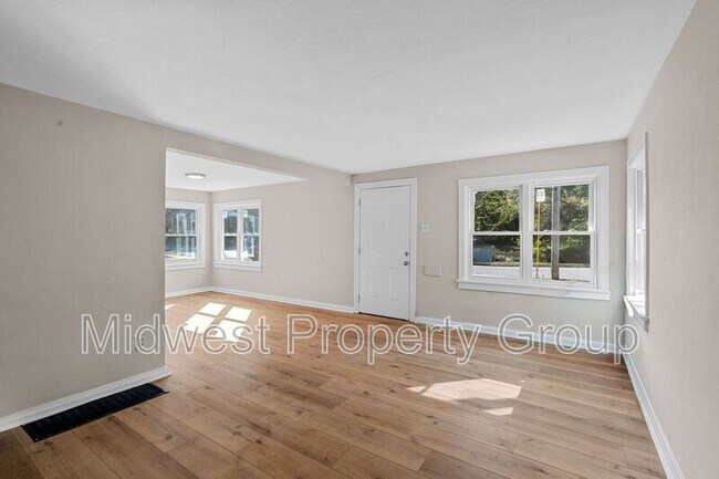 Foto del edificio - 3410 McKibbon