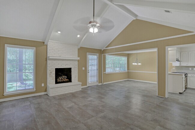 Foto del edificio - Beautiful Home in Madison!