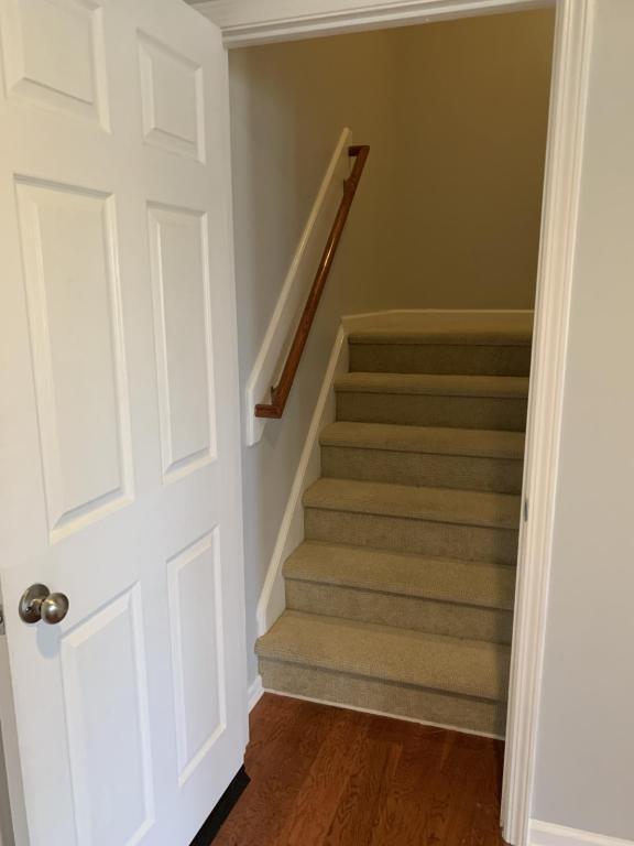 Building Photo - 2827 Aristocrat Ln