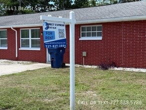 Building Photo - 5443 Beach St