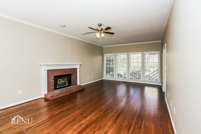 Building Photo - 1613 Russet Crest Cir