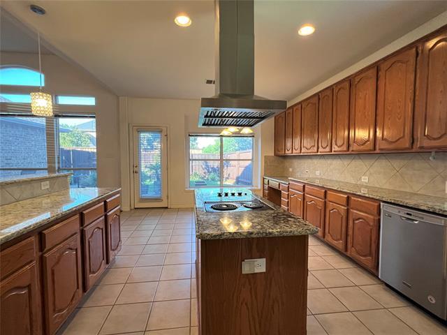 Foto del edificio - 702 Willow Ridge Ct