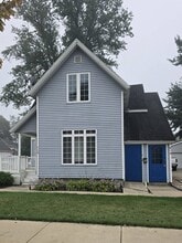 Building Photo - 114 W Main Ave