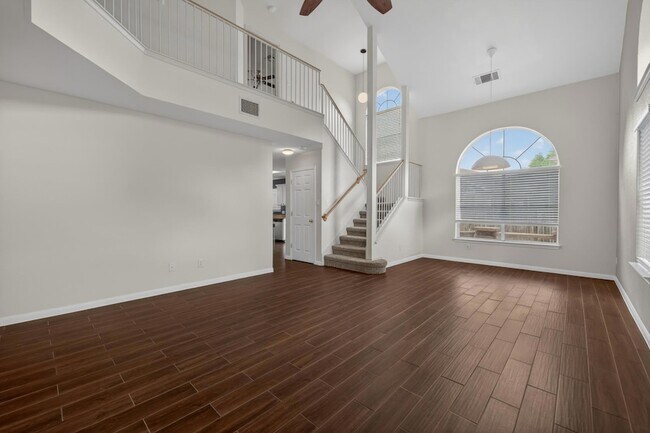 Building Photo - 907 Settlement Cove