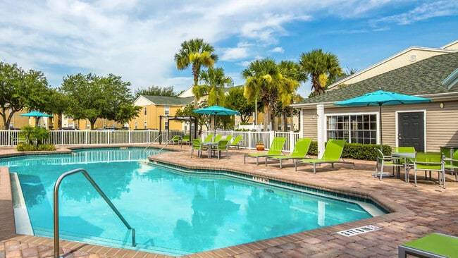 Building Photo - The Terraces at Lake Mary