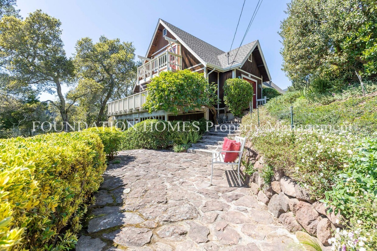 Primary Photo - 3 br, 2 bath House - 27 Blithedale Terrace
