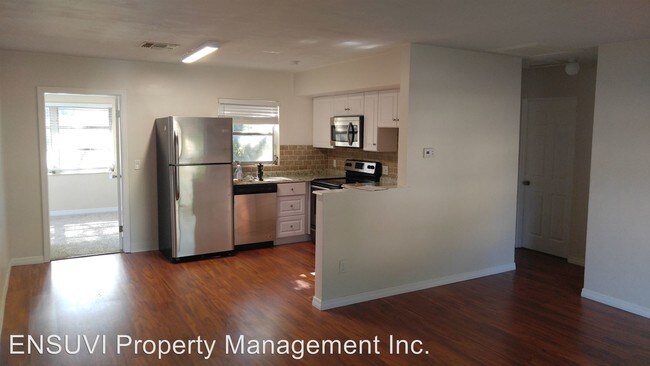 Building Photo - 3 br, 1.5 bath House - 4136 Fairford Drive