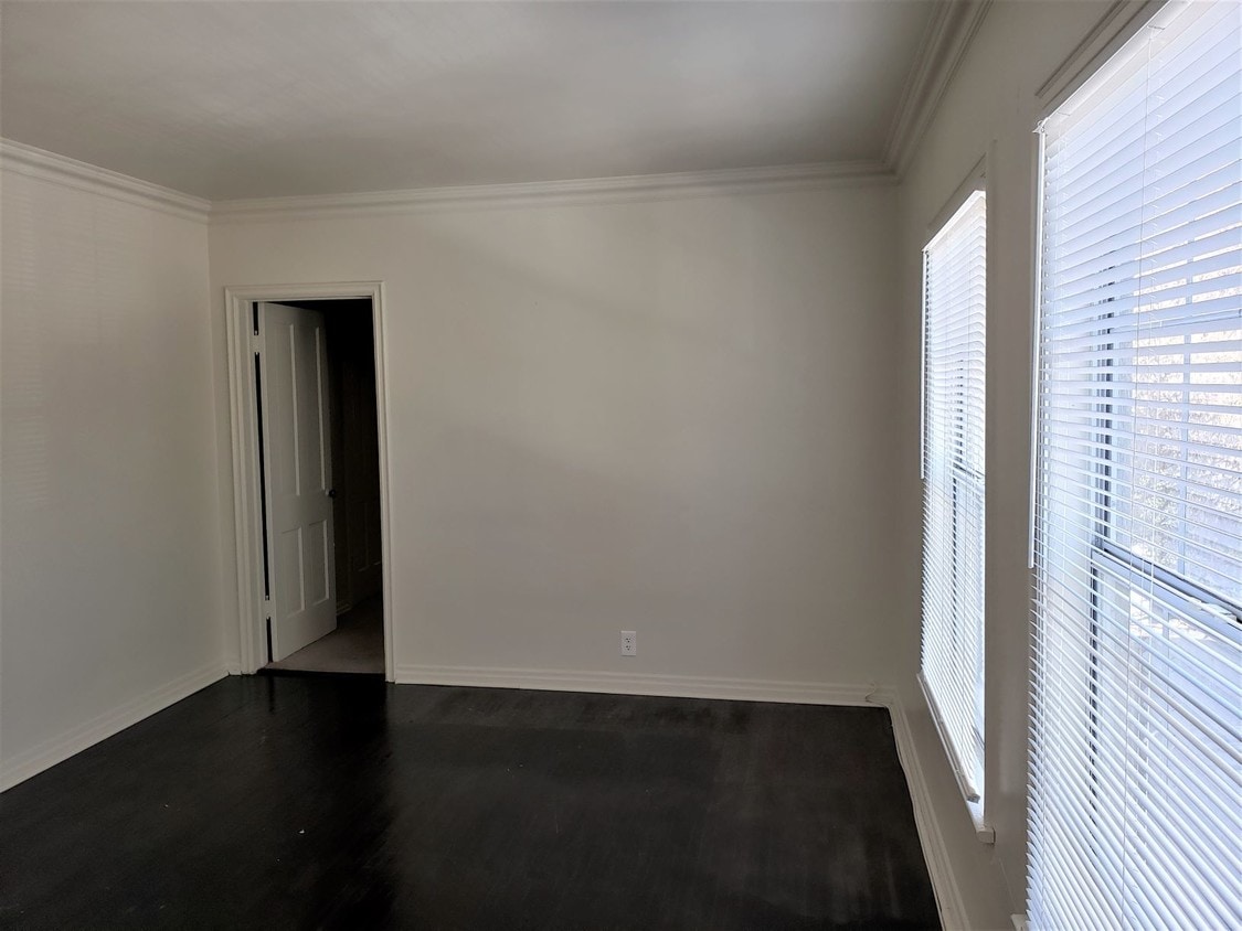 Front Room - 6846 Camrose Dr