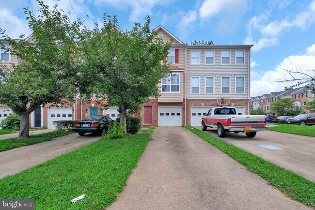 Building Photo - 6052 Ticket Way