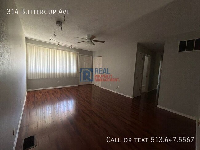 Foto del edificio - 314 Buttercup Ave