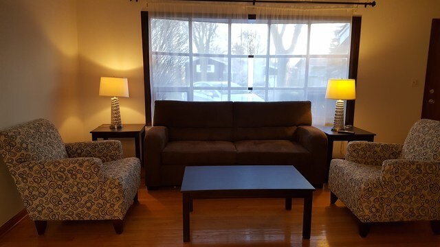 Foto del edificio - 208 Robinson Ln