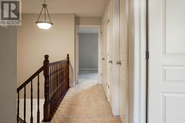 Building Photo - 321 Ardmore St