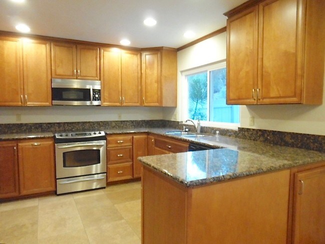 Building Photo - 7363 Margerum Ave