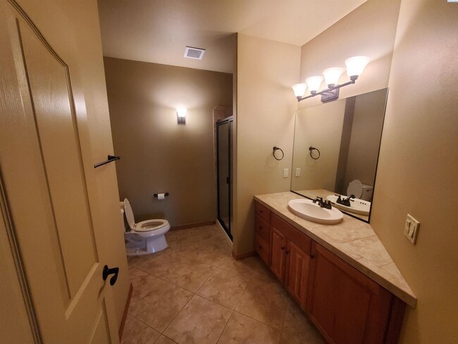 Building Photo - Riverwalk Village Condos, Luxury living