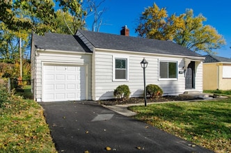 Building Photo - 1944 E N Broadway St