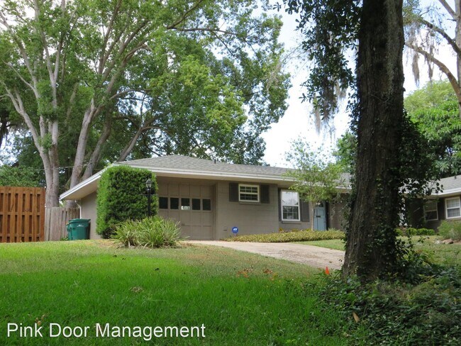 Building Photo - 2 br, 1.5 bath House - 1501 Tedford St