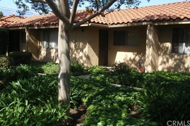 Foto principal - 979 W Pine St