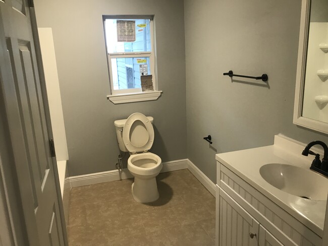 Foto del edificio - 226 Troy St NE