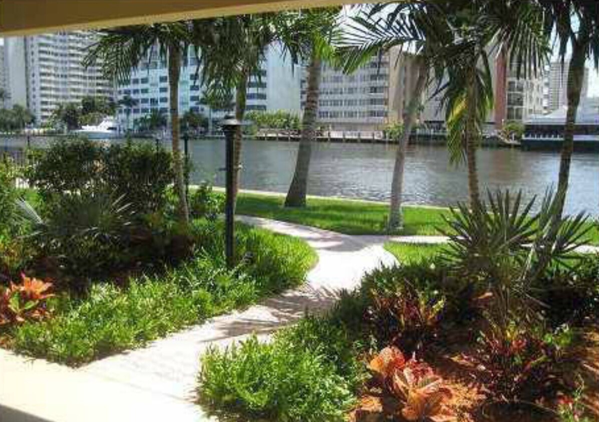 Intercoastal View - 2881 NE 32nd St