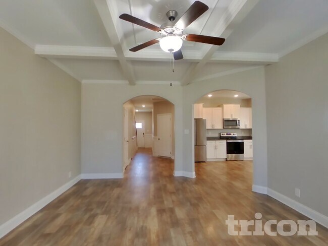 Foto del edificio - 1324 Black Oak Cir