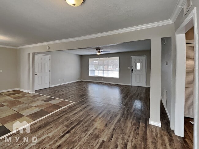 Building Photo - 3613 40th St