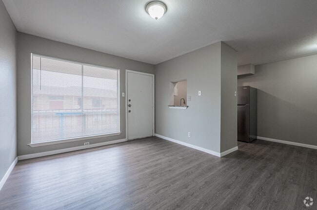1BR, 1BA - 600SF - Crestridge