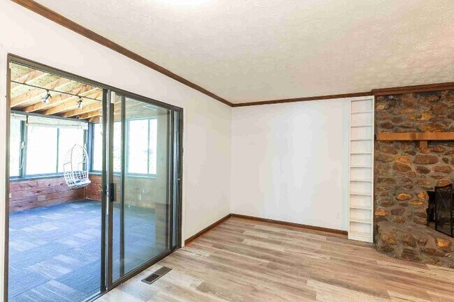 Foto del edificio - 3850 Apache Ln
