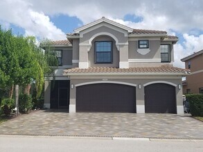Building Photo - 11651 Oakwood Preserve Pl