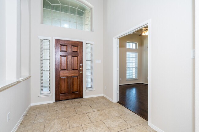 Building Photo - 22918 Caverly Ln