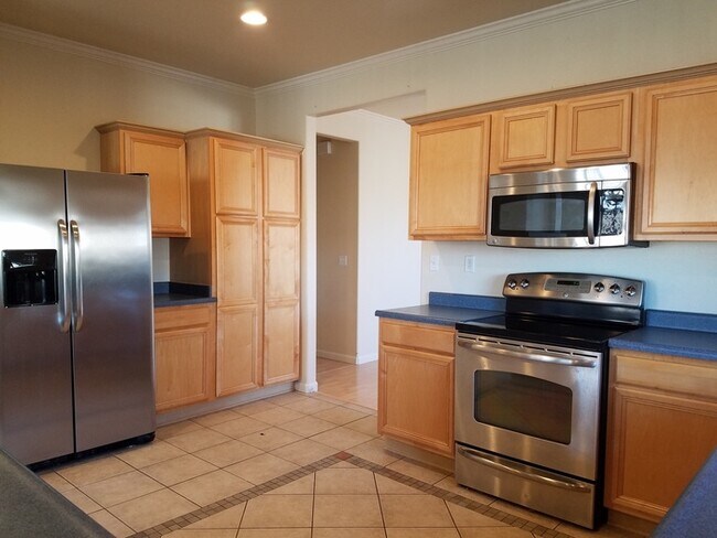 Foto del edificio - Spacious Single-Story Gem with 4 bedroom, 2 bathroom Near Damonte Ranch!