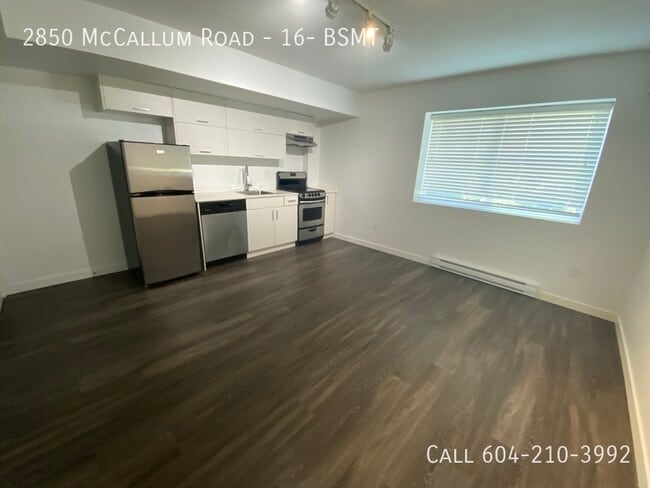 Photo du bâtiment - Studio Suite - Utilities Included