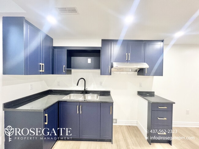 Building Photo - Bright & Stylish 2-Bedroom Unit in Prime C...