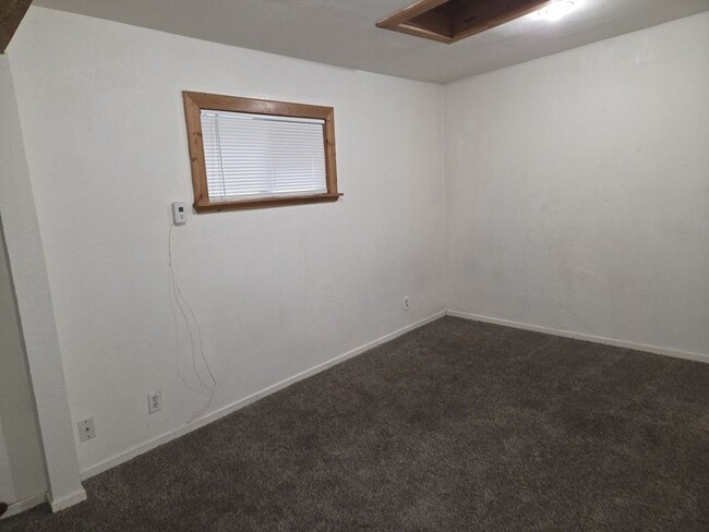 Building Photo - EC103-Filby, Nikola