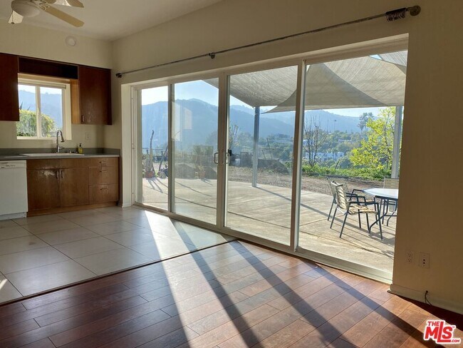 Foto del edificio - 20659 Callon Dr