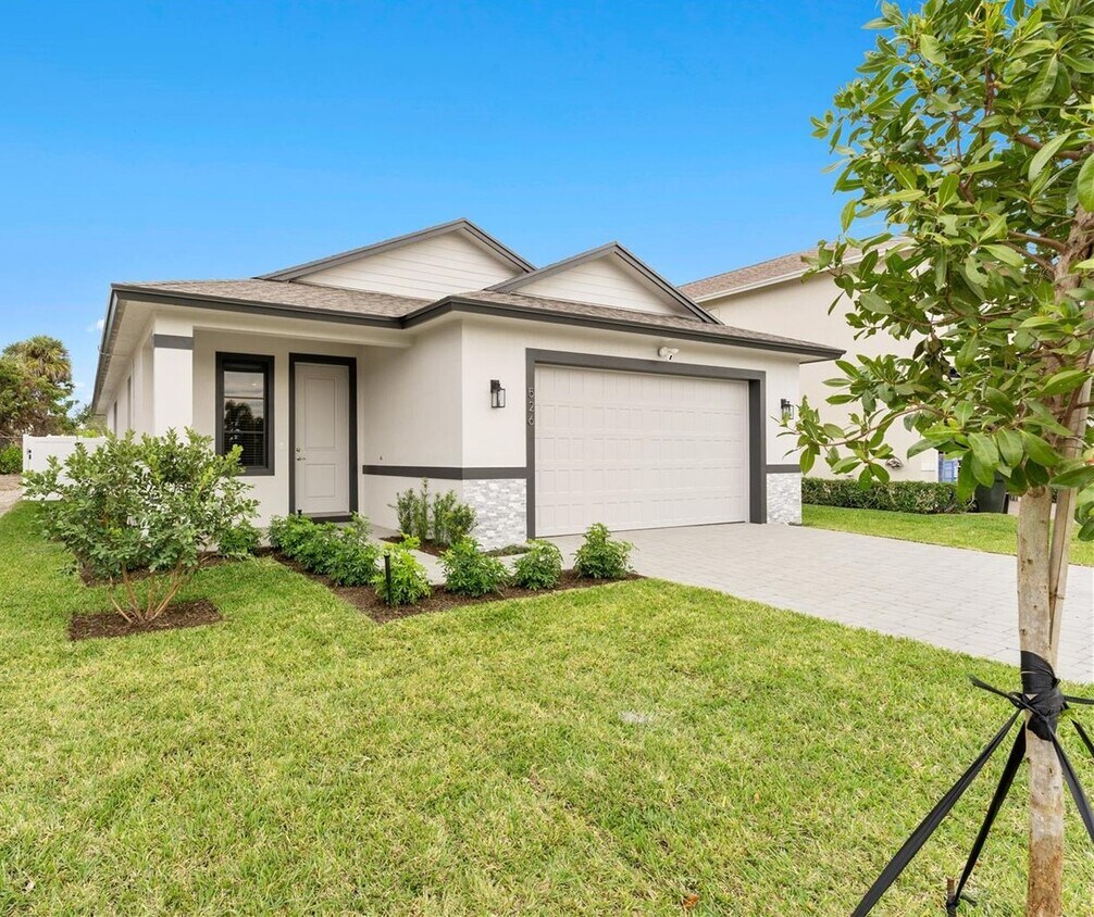 526 Lucky Ln, Delray Beach, FL 33444 House for Rent in Delray Beach