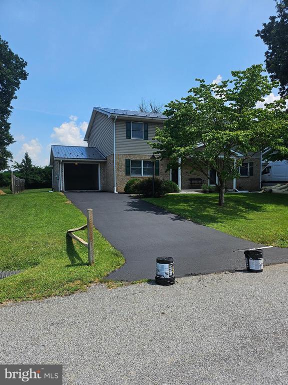 Building Photo - 14786 Sherwood Dr