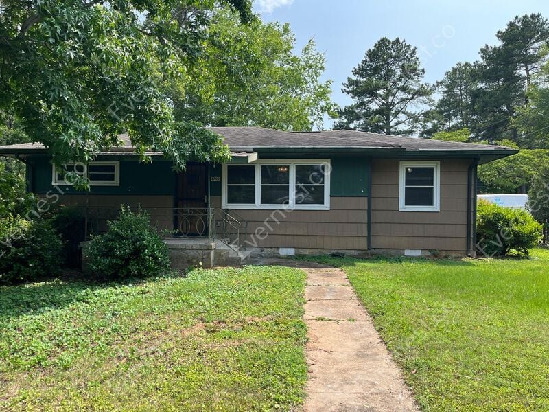 Primary Photo - 4700 Tomahawk Trail