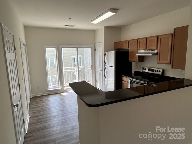 Foto del edificio - 3586 N Davidson St