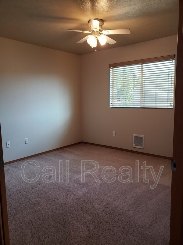 Foto del edificio - 13424 E Skyview Ave