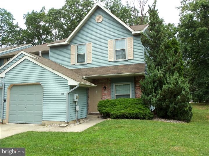 Foto principal - 1027 Baywood Dr