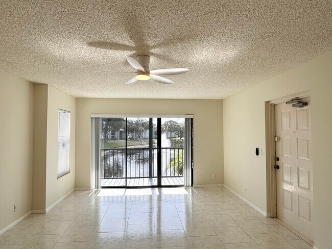 Foto del edificio - 1012 Green Pine Blvd